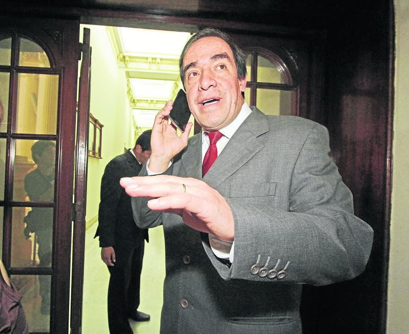 Yonhy Lescano sobre Martín Belaunde: "Verificaremos las pruebas con detalle"