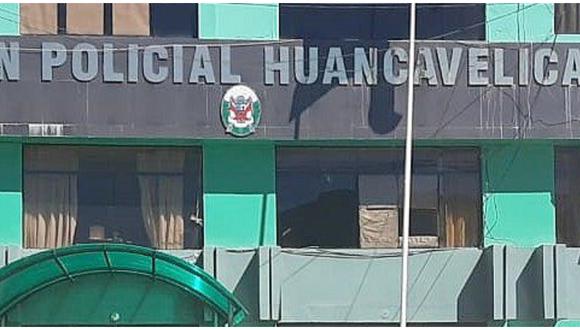 Huancavelica: denuncian abandono a policías con COVID-19.