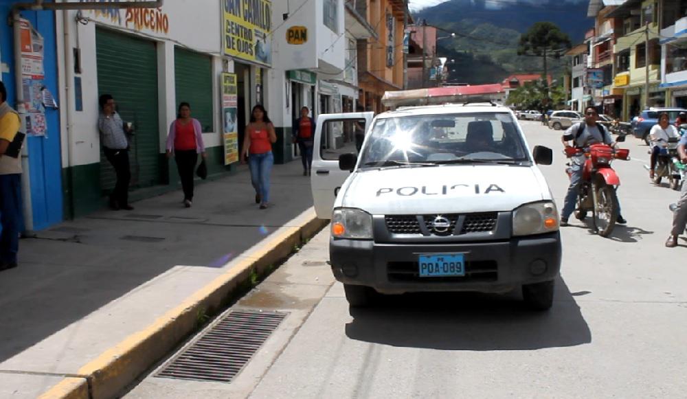 Menores delincuentes son capturados por cogotear transeúntes 