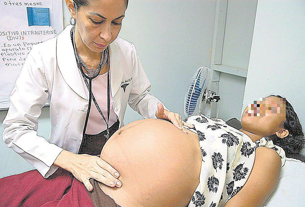 Más del 13% de adolescentes de 15 a 19 años son madres o están embarazadas