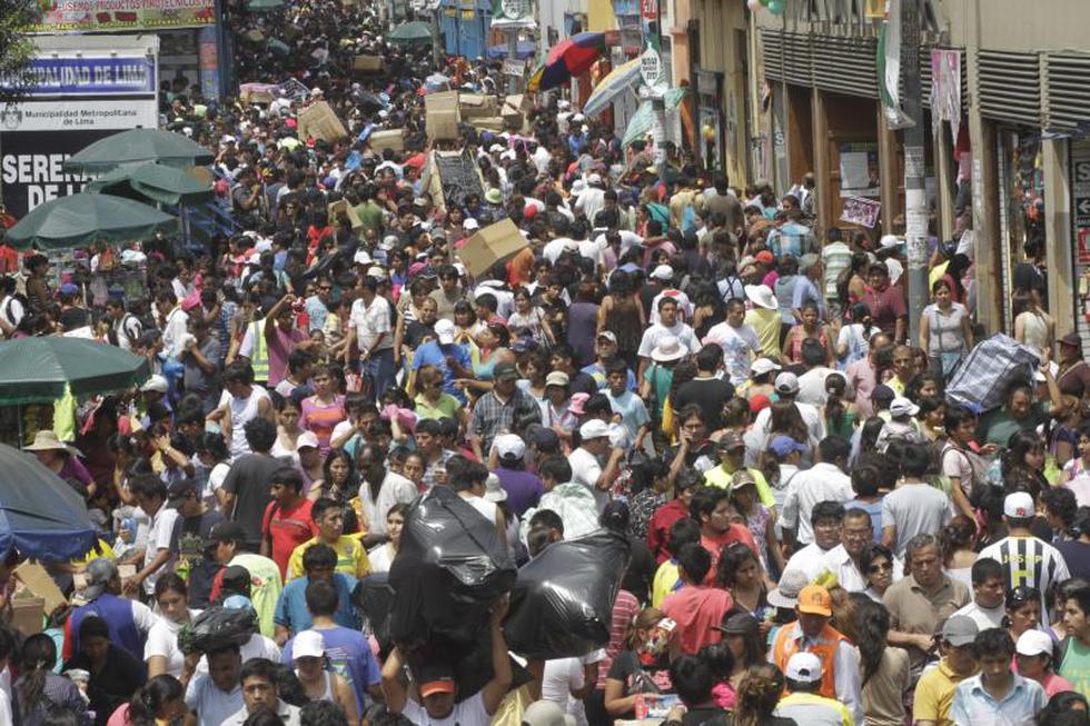 Caos en Lima por compras de última hora