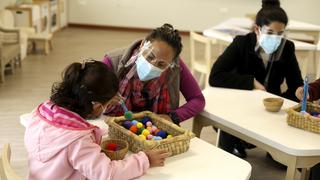 Centro comercial dará clases semipresenciales de reforzamiento  a escolares de primaria