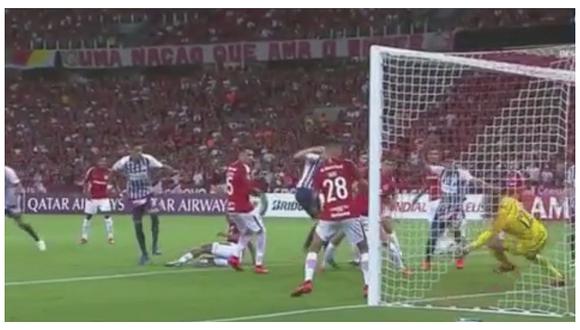 Internacional vs Alianza Lima: brillante reacción del portero brasileño evitó gol de los íntimos (VIDEO)