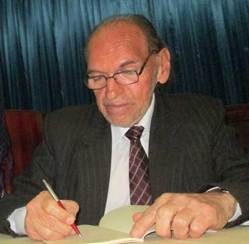 Cardich presenta 'Crónica del primer amor'