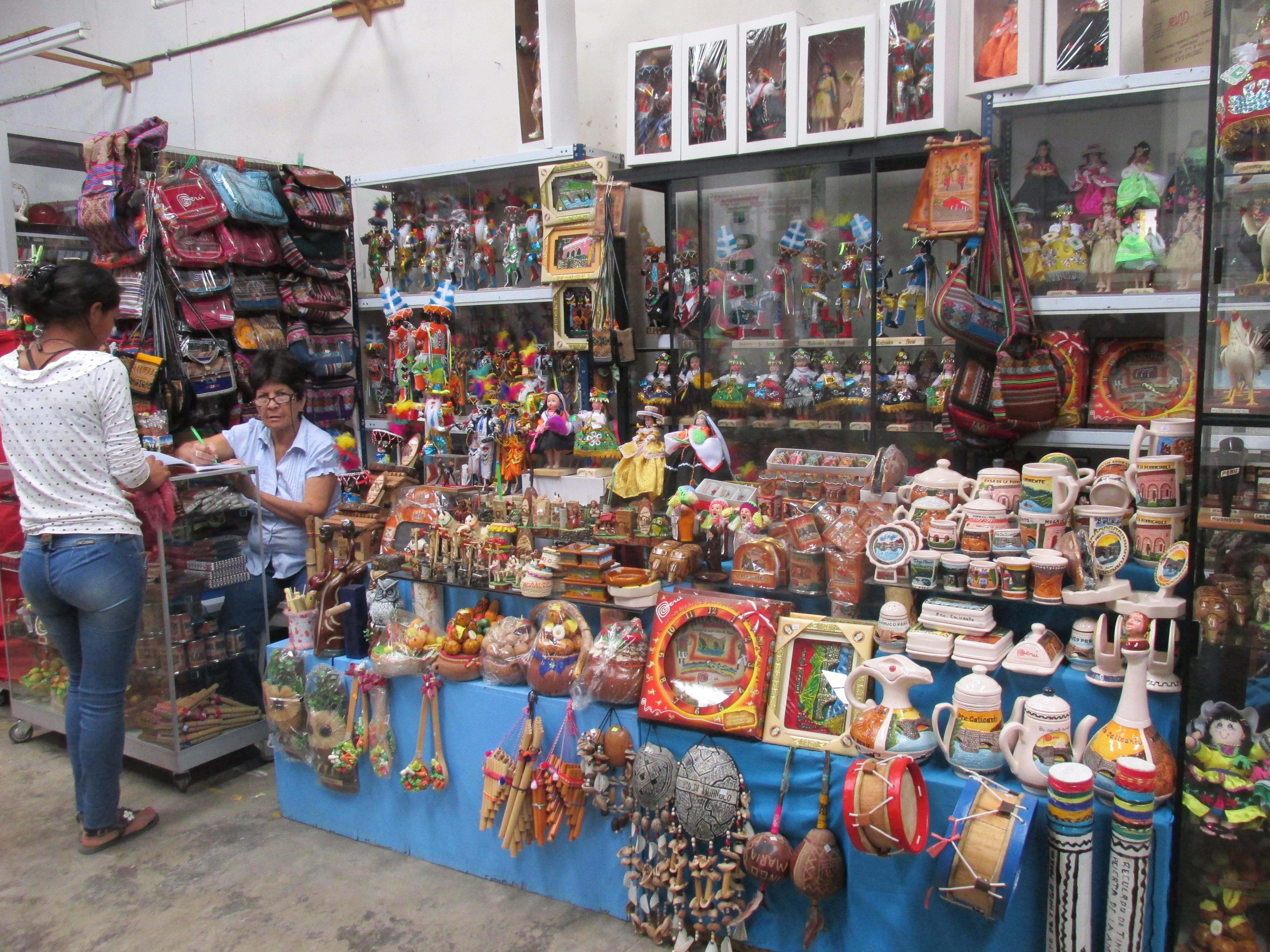 Artesanos buscan mayor oportunidad y mejorar sus productos