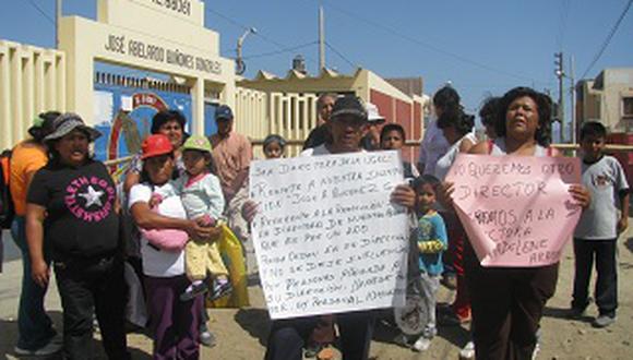 Nuevo Chimbote: Padres de familia toman colegio "Abelardo Quiñones"
