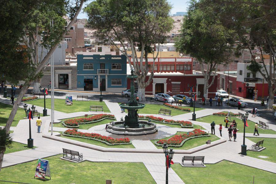 Invertirán S/. 609 mil en plaza de armas y otros parques