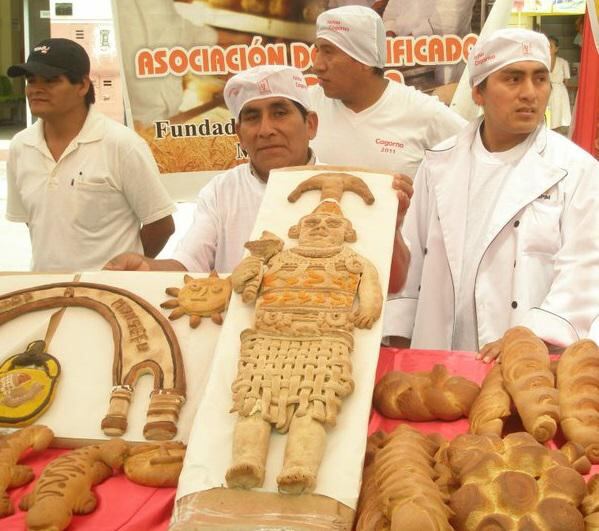 Chiclayo: Artesanos de Monsefú elaboran más de 300 mil piezas diarias de pan