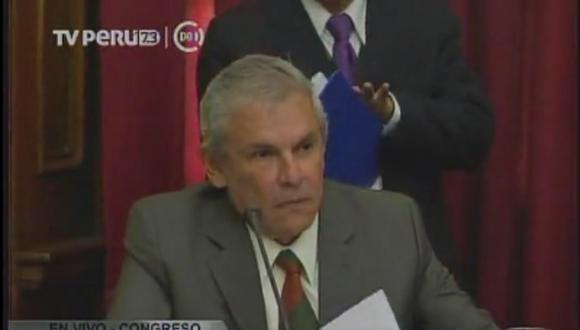 Luis Castañeda rindió cuentas al Congreso sobre reforma del transporte