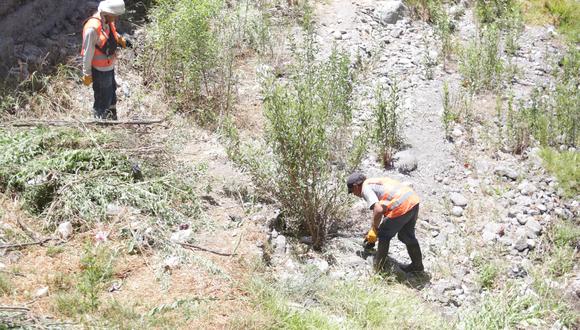 Limpieza y descolmatación de las quebradas del Cercado de Arequipa. (Foto: Leonardo Cuito)