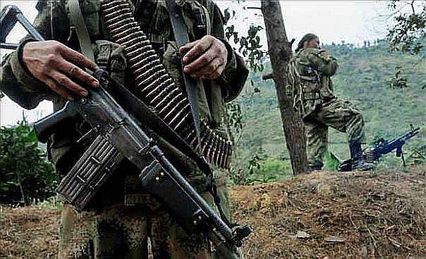 Colombia: FARC denuncia agresiones contra delegados de paz por el Gobierno