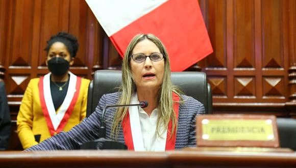 Alva Prieto anunció que el Legislativo hará pública esta semana una “‘agenda país’ para priorizar los temas más álgidos que requiere el Perú”. (Foto: Congreso)