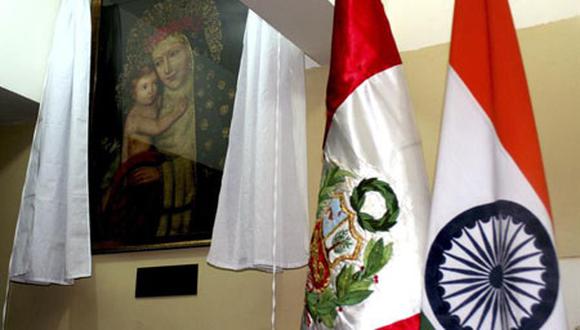 Perú dona a una iglesia de la India imagen de Santa Rosa de Lima