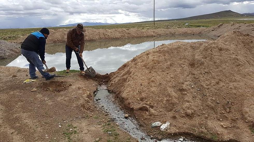 Sin agua potable y con desborde de pozos sépticos en Imata (FOTOS)