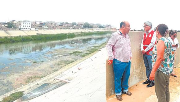 Los moradores denunciaron que no se ha intervenido un vertedero de aguas servidas en la zona.
