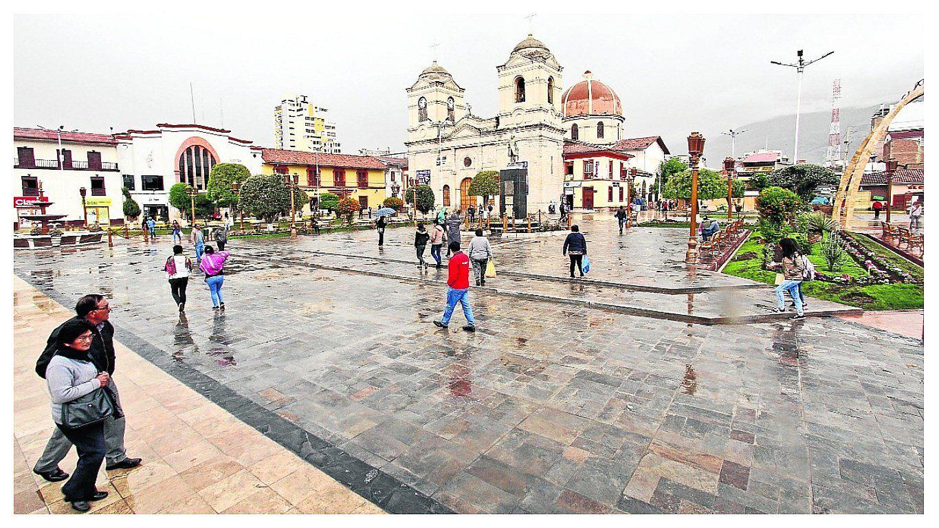 ​Luego de 438 días, la municipalidad abrió la plaza de La Constitución