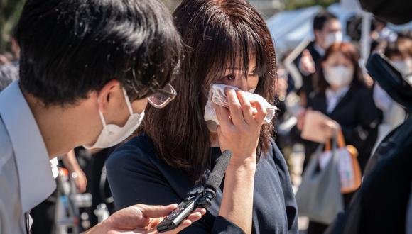 Miles de dignatarios japoneses y extranjeros se reunieron en Tokio el 27 de septiembre para honrar a Abe, en un raro funeral de estado que ha desatado controversias y protestas. (Foto de Yuichi YAMAZAKI / AFP)