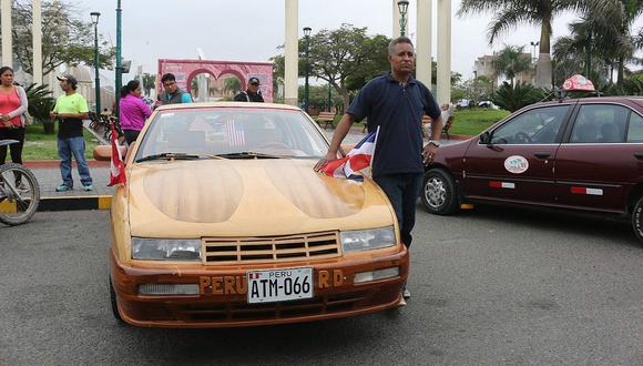 Nuevo Chimbote: Hombre va camino a Estados Unidos en automóvil de madera 