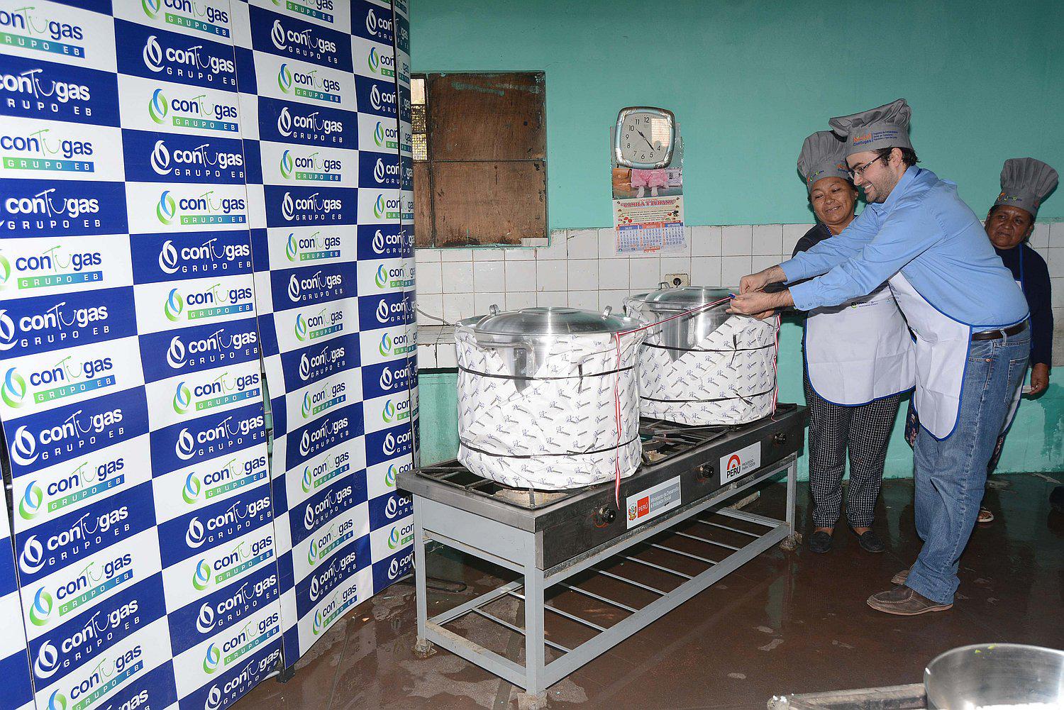 Inauguran primer comedor popular que utiliza gas natural