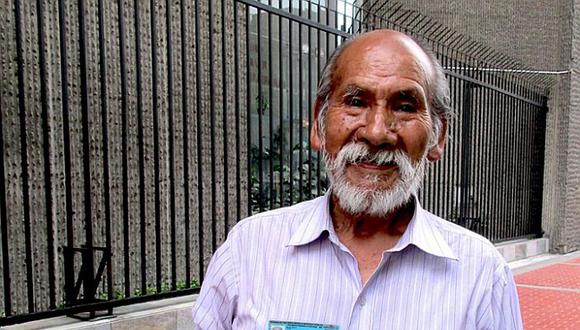 ​Por primera vez anciano de 82 años ejerció su derecho al voto