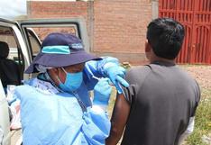 Reportan ligero bajón de muertes y contagios por covid-19 en Puno
