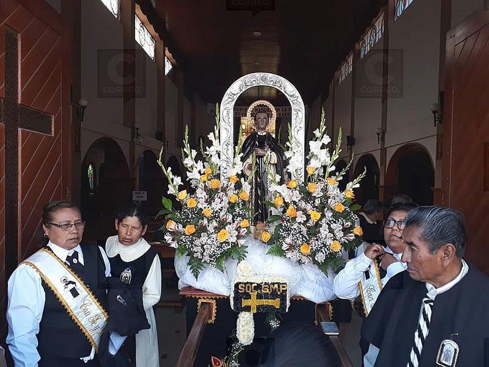 Imagen de San Martín de Porres recorre calles de Tacna