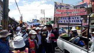 Pobladores protestan pidiendo  el cierre del botadero de Quebrada Honda