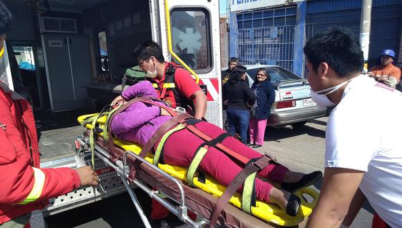 Dos heridos deja accidente de tránsito entre mototaxi y auto en Albarracín 