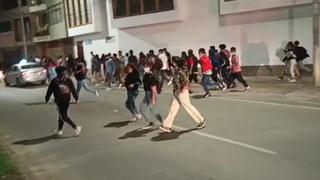 Policía encuentra a 500 jóvenes en una fiesta y todos salieron corriendo, en Tacna (VIDEO)