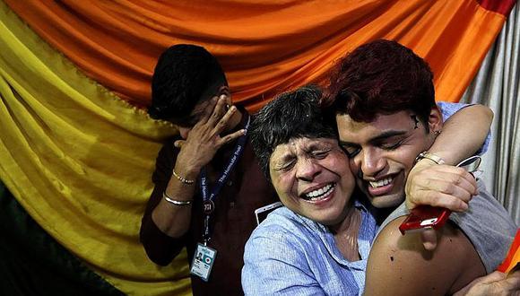 Despenalizan la homosexualidad en India