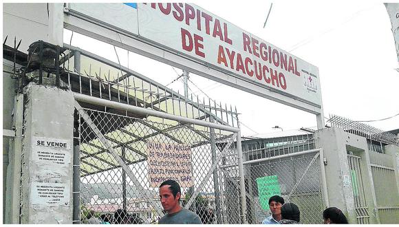 Ayacucho: Decenas de pacientes de hospital se quedan sin ser atendidos