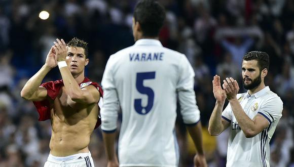 Real Madrid goleó al Sevilla y se acerca al título