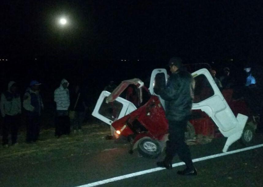 Dirigente muere al colisionar mototaxi en vía Puno-Juliaca