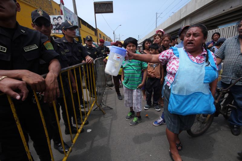 La Parada: Comerciantes aún no se dan por vencidos