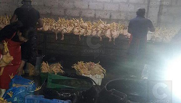 PNP y Senasa clausuran dos camales de pollos en Ciudad Nueva y Albarracín