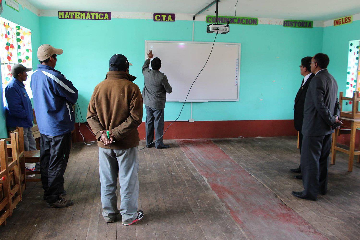 Puno: el viernes concluye la inscripción para contratación docente 2017