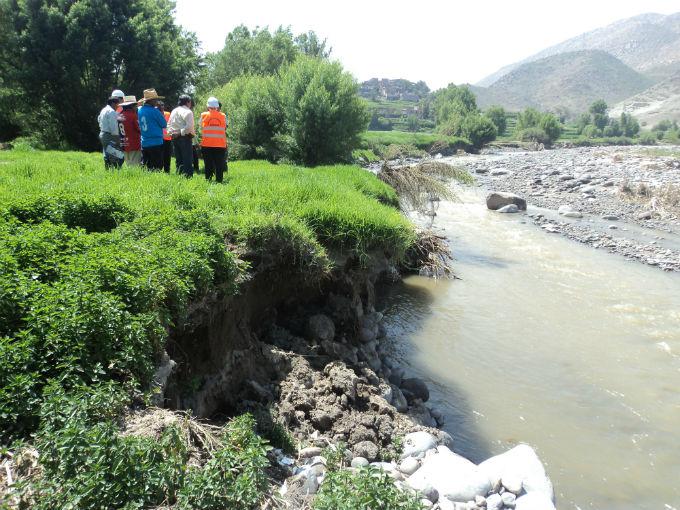 Desborde de río Socabaya inunda sembríos en 5 hectáreas