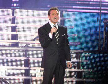 Luis Miguel pagó por tener sexo