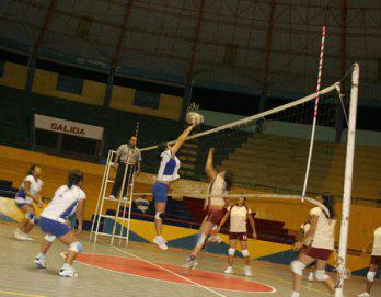 Liga de vóley en La Cruz