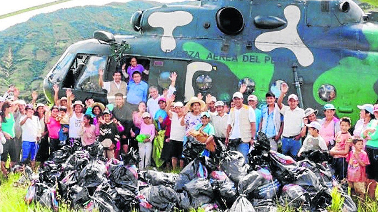 Casi 2,000 toneladas de alimentos recibieron los damnificados