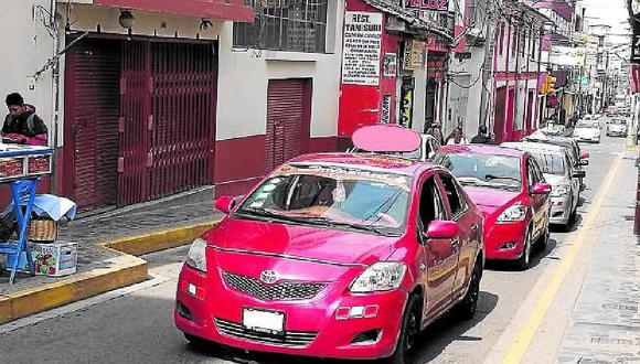 ​Número de taxis informales aumentó 30% en la ciudad de Puno