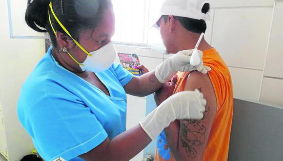 Reos del penal de Chiclayo serán vacunados contra ETS y TBC 