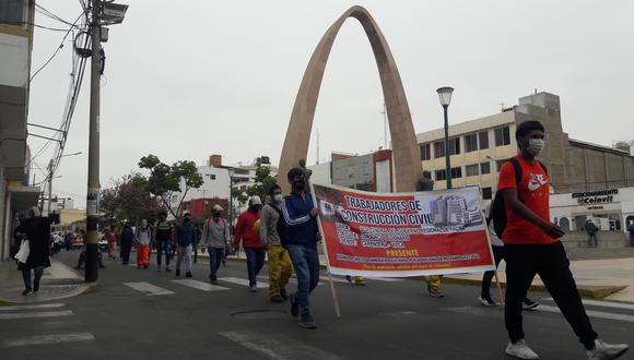 Gremio de Construcción Civil de Tacna se manifestó exigiendo que se cumpla con las obligaciones. (Foto: Archivo Correo)