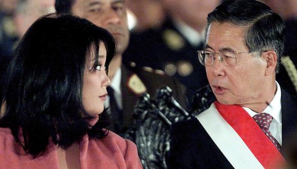 Alberto Fujimori renunció a la Presidencia de la República vía fax un día como hoy