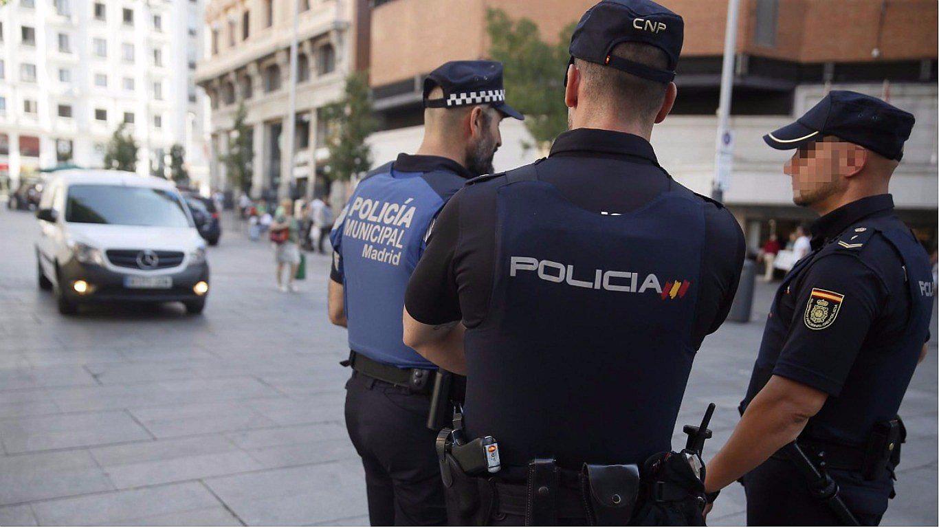 Conductor de vehículo que asesinó a trece personas en Barcelona fue abatido ayer