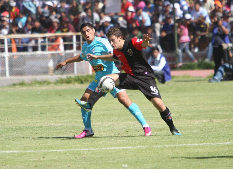 Melgar gustó y goleó 3-0 al Sporting Cristal