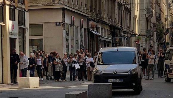Francia: Al menos ocho personas heridas deja explosión en céntrica calle en Lyon