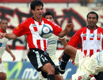 Treintañero "Coco" Araujo al Aurich