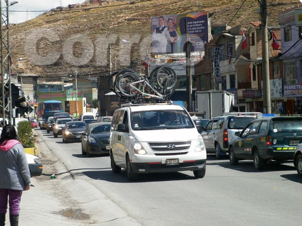  Alto tránsito de turistas en La Oroya (FOTOS)