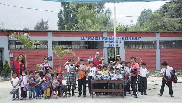 Niños de Ñaña y Huarochirí reciben apoyo